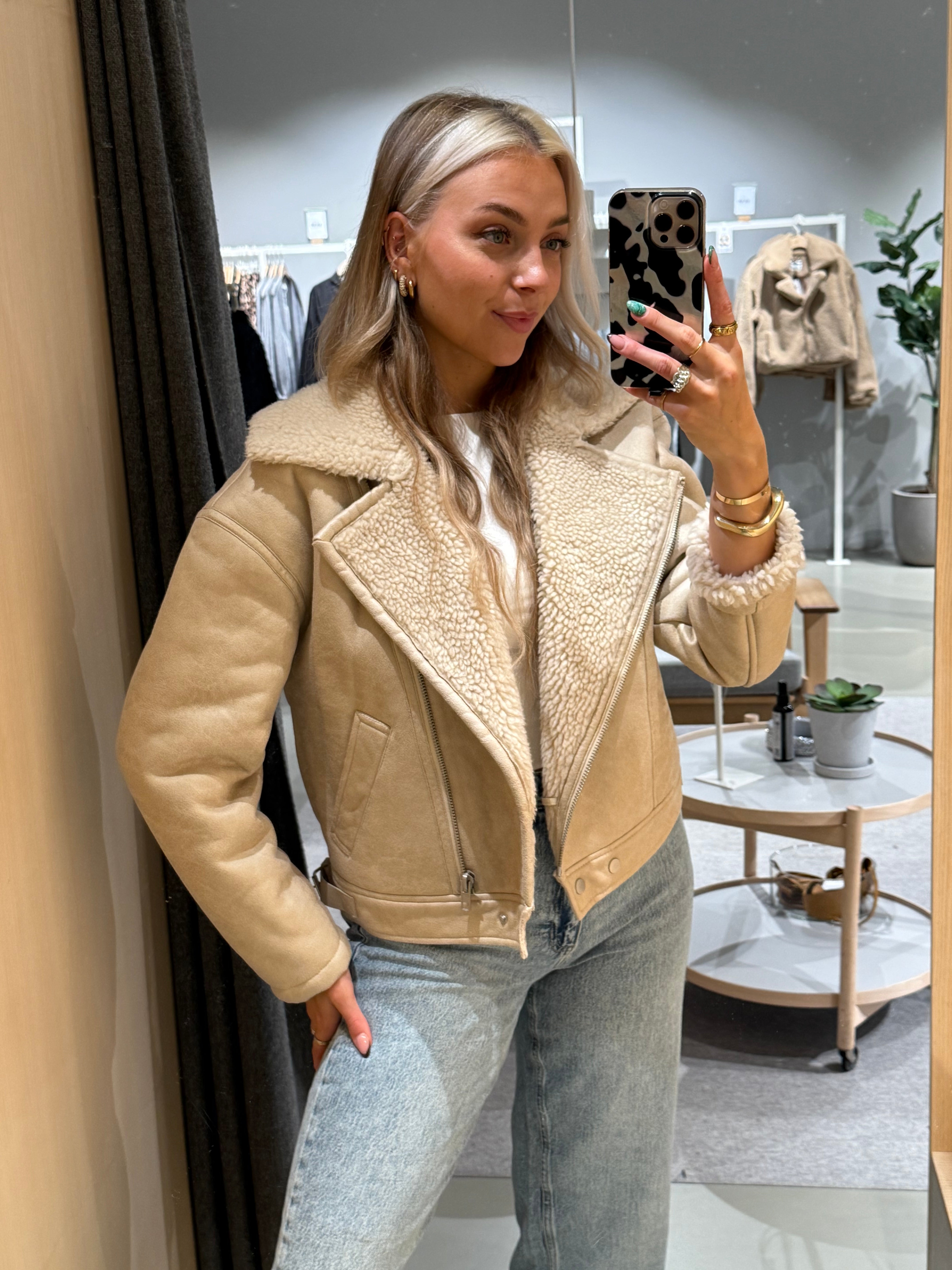 VIRISI Jacket - Feather Gray